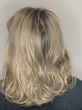 モードケイズ 阿倍野店(MODE K’s) ハイトーンベージュ