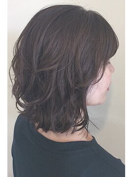 レセ 南柏店(Laissez) ゆるふわ♪外はねミィディアム☆顔周りレイヤー【レセ南柏店】