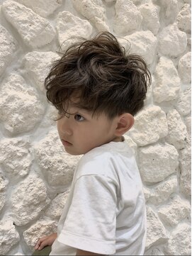 モアナ バイ ヘッドライト 沖縄南風原店(Moana by HEADLIGHT) 【Moana南風原】メンズカット#メンズパーマ#キッズカット