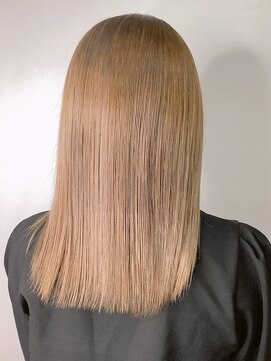 ハンナ 名古屋(HANNAH) ダブルカラー　ケアブリーチ　ネオベージュ