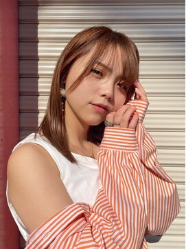 エミュ 天文館店(eMu) 春爛漫〇くすみベージュにちらっと桜色のイヤリングカラー