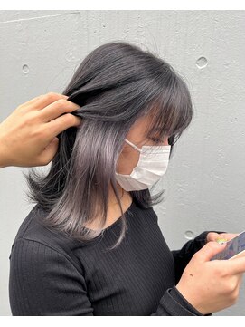 ジーナ 渋谷駅前(Zina) shion コントラストが可愛いインナーシルバー