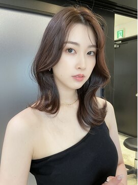 フォンズ(FONS) 大人上品なくびれヘア 暗め透明感ラベンダーカラー 20代30代40代