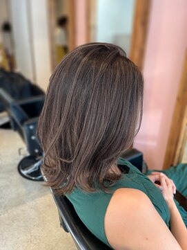 グランジ 北山田店(GLUNGE) 【浦中】抜け感の出るスモーキーアッシュ(静止画)