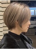ダブルカラーショートボブインナーカラーハイライトケアブリーチ