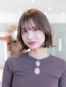 イオ 本厚木(io) レイヤーボブ似合わせカットくびれイメチェンフルバング