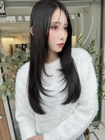 インビテーション(invitation) 【NARUOKA】栄/名古屋/レイヤーカット/ブルーブラック/地毛風