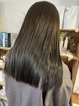 ムエール(mouair) オリーブグレージュ