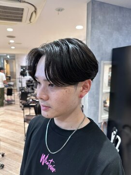 曲がる縮毛矯正専門店 バイ レイズ 名駅(曲がる縮毛矯正専門店 by RAYS) 毛流れセンターパート