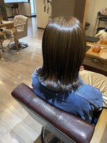 リブラン バイ ルッカ(Liburan by Lucca)&nbsp;8月グレージュカラー