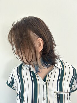 いろあそび 八王子 ナチュラルブラウン×ホワイト＆ブルー