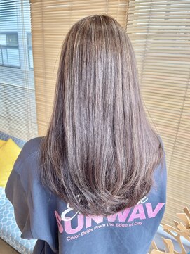 オーガニック リブ 川越(organic+live) 冬の美人髪◎透明感グレージュロングレイヤー