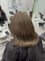 ジーナ 新宿(Zina) 【本多担当】オリーブブラウンベージュ