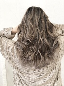 ピープルスペース 勝どき(people[  ])の写真/肌の色やライフスタイルに合わせ、個性を引き出すデザインカラーをご提案します☆