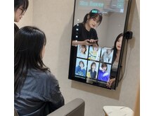 アルテジュレ(arte jure)の雰囲気(全席シャンプー台内蔵のチェアなので、ゆっくりお過ごし頂けます)