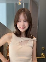 ロッカ(LOCCA)&nbsp;骨格ナチュラルタイプに似合う外ハネスタイル
