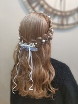 ヘアセットサロン ミント(Hair set salon MINT)&nbsp;四つ編みハーフアップ