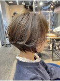 フワッとショートボブ【赤荻】