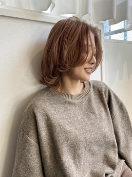 アンス 大阪梅田(ANs.) 20代30代40代外ハネアッシュグレージュ肩ライン耳掛け