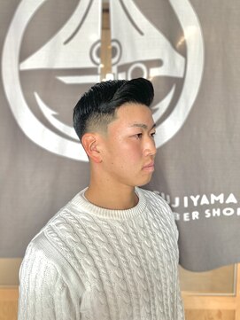 フジヤマバーバーショップ エビス(FUJIYAMA BARBER SHOP ebisu) 就活&ビジネスOKスキンフェードフェザーアップ【ebisu】