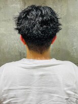 ソレイユ バイ アルフレッド(SOLEIL by alfRed)&nbsp;ツーブロック　爽やか　ツイストスパイラルパーマ　黒髪　メンズ