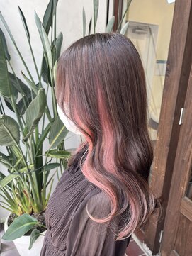 アン(Hair make un) 【インナーカラー】ペールピンク♪