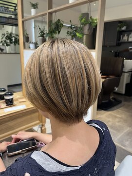 アティラン 上尾店(Attirant) ハイライトカラー/インナーカラー/ブリーチ/Wカラー/白髪ぼかし