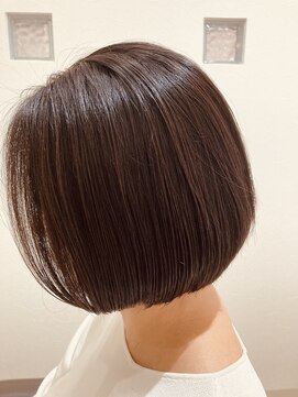 ラ ファブリック 草加(LA FABRIQUE) 【下田】丸みのあるグラデーションボブ