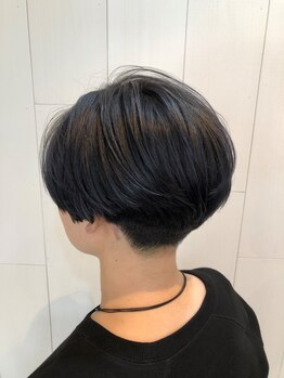 ヘアー デザイン リサント(Hair Design RySanT)の写真/【似合わせカット＋髪質改善ニュアンスストレート￥12100】毛先まで柔らかな質感,自然なストレートが魅力♪