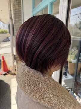 ウル(ulu) ピンクカラー ショートレイヤー ハイライト