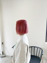 ヒュー(HUE)&nbsp;刈り上げボブ/イメチェン/チェリーレッド