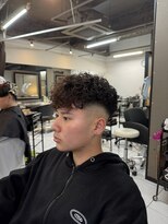 アイズ 海老名(AIZU) スペインカール スパイラルパーマ 海老名パーマ フェード