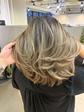 メリー オオサカ(Merly Osaka) layer balayage