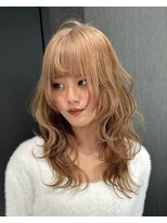 ヌル 表参道本店(Null)&nbsp;ベージュ /デザインカラー/ブリーチカラー/表参道/原宿