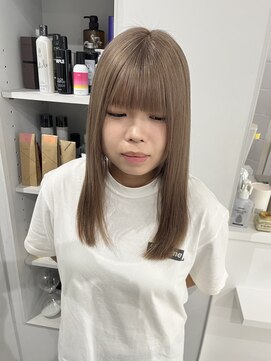 シー ヘアデザイン(see hair design) 髪質改善ヘアスタイルワイドバングミルクティーベージュ