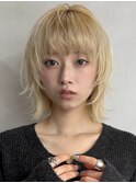 レイヤーボブ_マッシュウルフ_ブロンドミルクティーベージュ