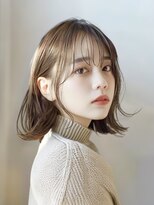 プラス セカンド ヘア(Plus 2nd)&nbsp;外ハネボブ×透明感たっぷりオリーブベージュ