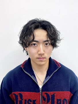 イロ メンズ 成田(iLo) ツイストスパイラルパーマ