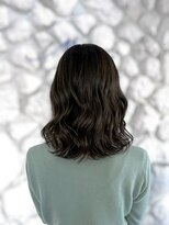 ハウディーヘアールーム(howdy hair room)&nbsp;【howdy大磯】カーキベージュ × ロブヘア
