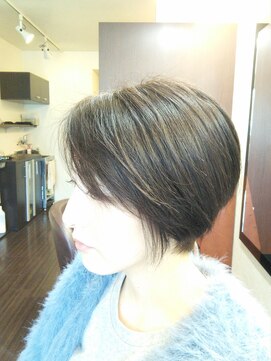 ヘアメイク ビス(Hair Make Bis.) ショートボブ