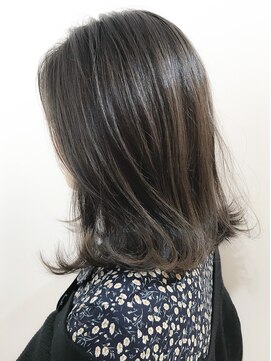 コロ(COLO) ツヤ感ハイライトカラー　吉祥寺