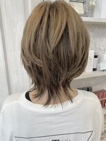 キャアリー(Caary)&nbsp;福山市美容室Caary ホワイトグレージュ バレイヤージュ レイヤー