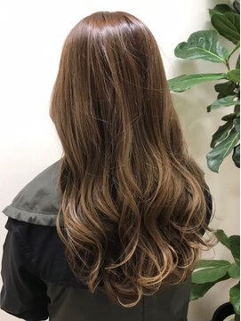 モルニ(MORNI) ショコラベージュ_マロンベージュ Aラインボブ かきあげ