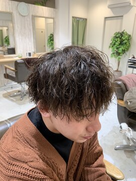 ジーク(SIEG) ツイストスパイラルパーマ　マッシュ