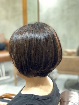 ジル(JiL) ツヤ感まとまりショート