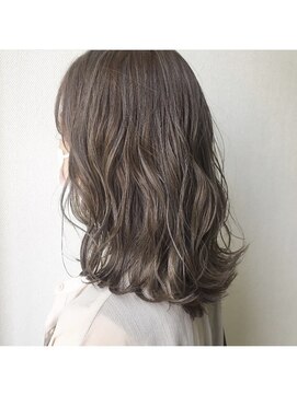 ファースト 泉中央店(first) ゆるふわミディ◎20代30代40代50代