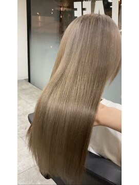 ラフ 難波店(LAFF) #黒髪#ボブルフ#ネビージュ#小顔#ワンレン