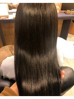 カミケンパセオ(kamiken.paseo)&nbsp;頭皮から毛先までキレイ上品さらさらロング【カミケンパセオ】