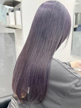 ウィコ 新宿(WICO) ディープバイオレット[新宿駅/グレーベージュ/レイヤーロング]