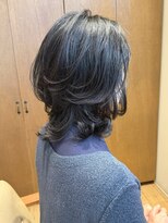 ヘアー ドレッサー パワードール(Hair Dresser)&nbsp;40代、はねた毛先が大人なプチウルフなレイヤースタイル！